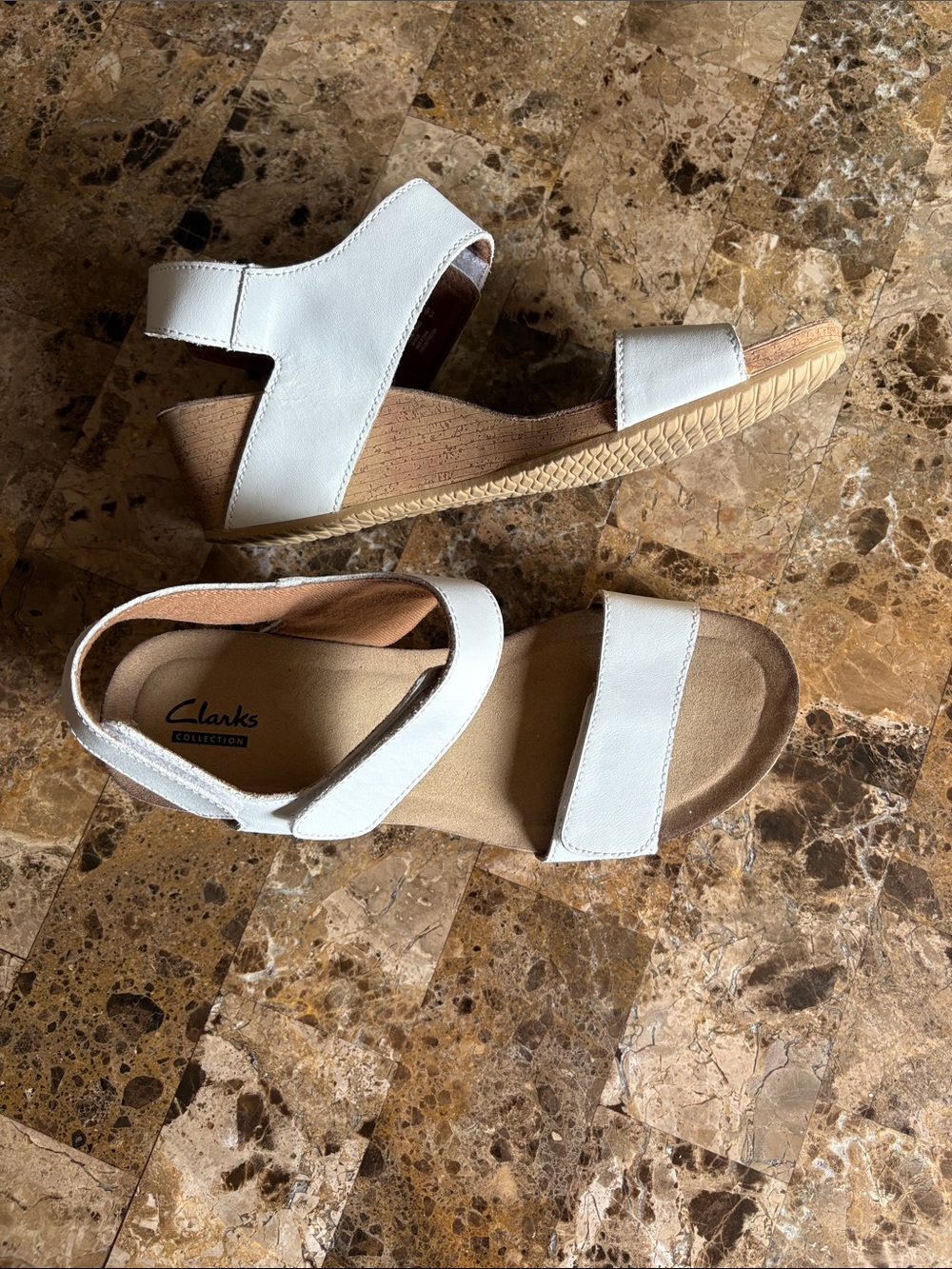 Clarks White Leather Hook-and-Loop Women's Sandals
